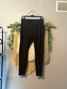HALARA Black High-Rise Full Length Leggings with pockets